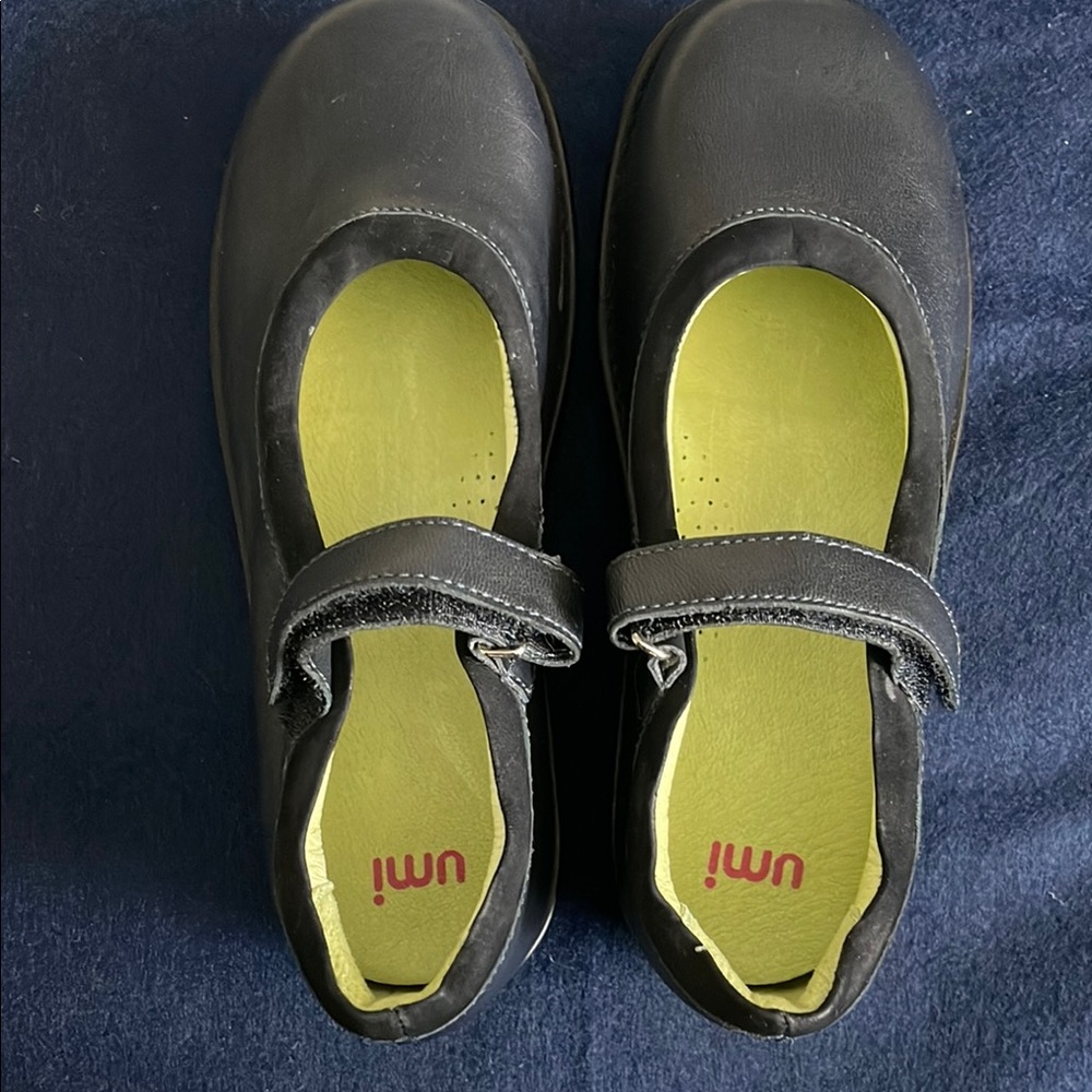 NWOT Umi Girls Navy Mary Jane Shoes